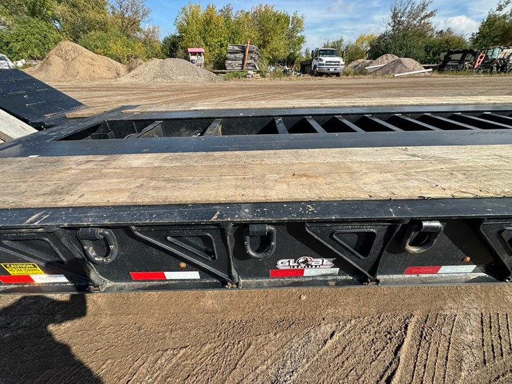 2022-globe-lowboy-image-26