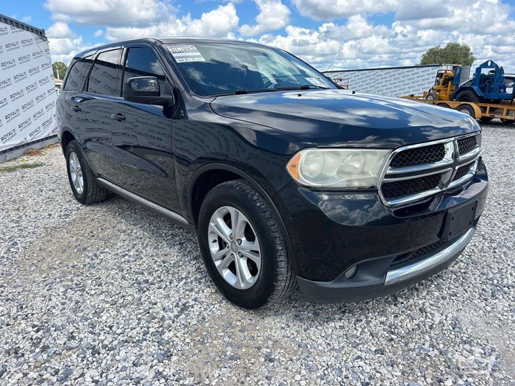2013-dodge-durango-image-4
