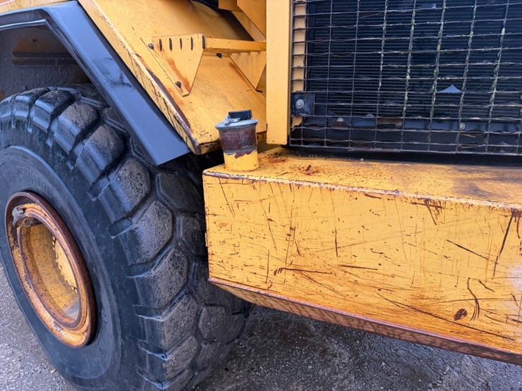 #1628-•-volvo-bm35-image-23