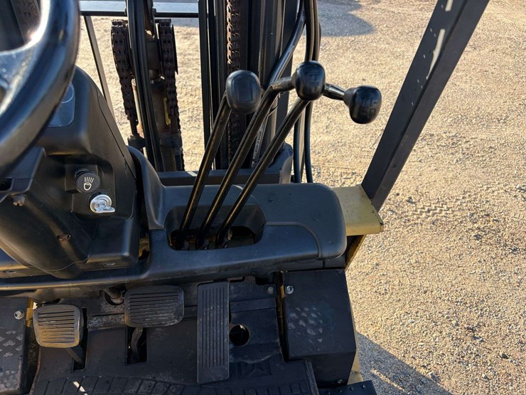 caterpillar-gc25k-image-11