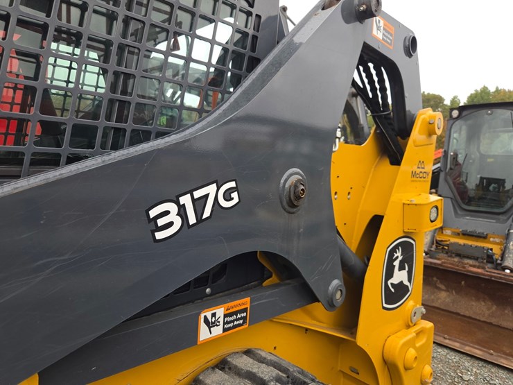 deere-317g-image-20