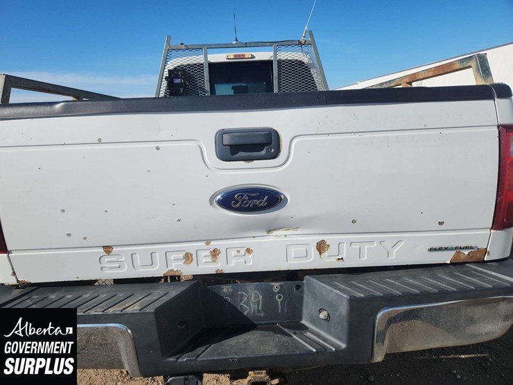 2013-ford-f350-image-36