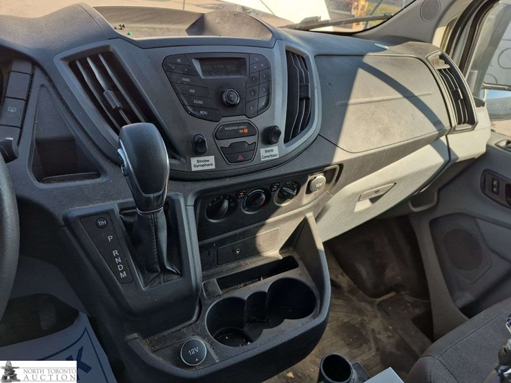 2018-ford-transit-image-12