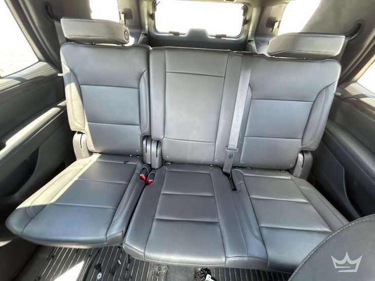 2022-chevrolet-tahoe-image-20
