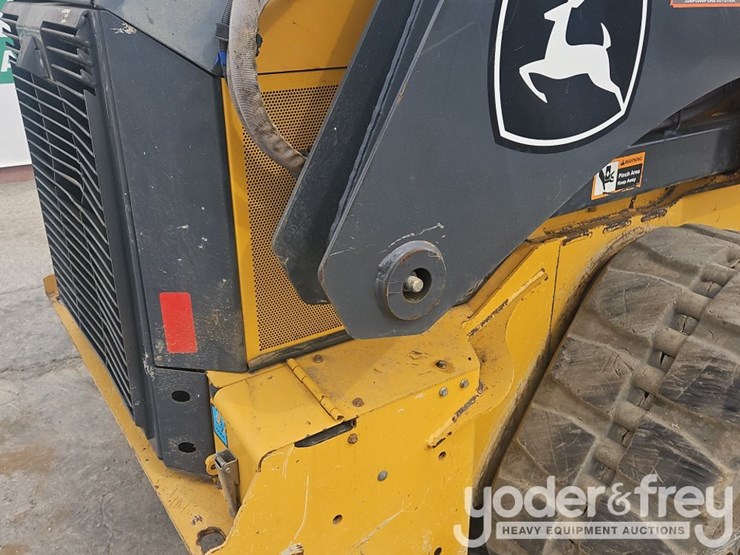 2021-deere-333g-image-23