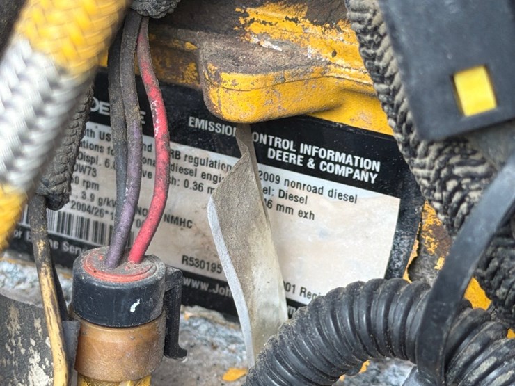 deere-624k-image-10