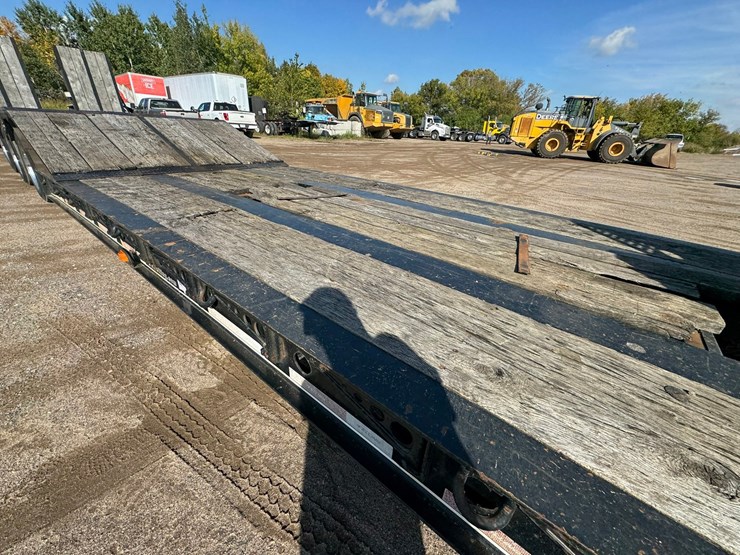 #1954-•-2016-felling-x-force-paver-special-lowboy-image-22