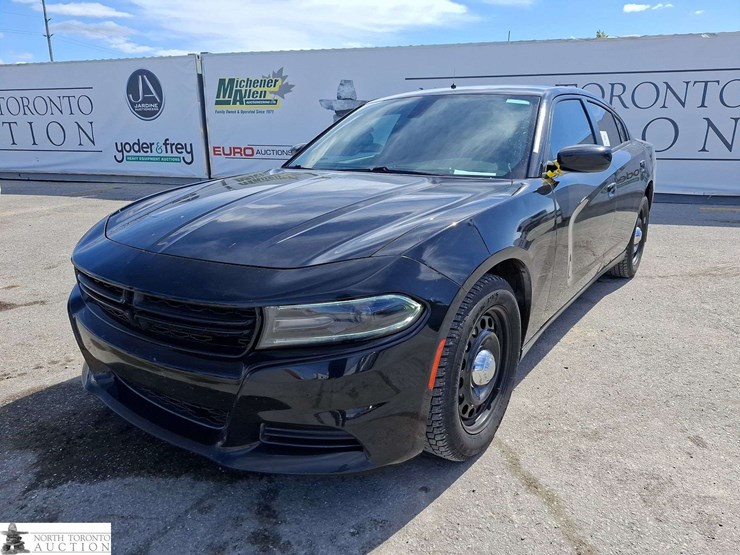 2019-dodge-charger-image-1