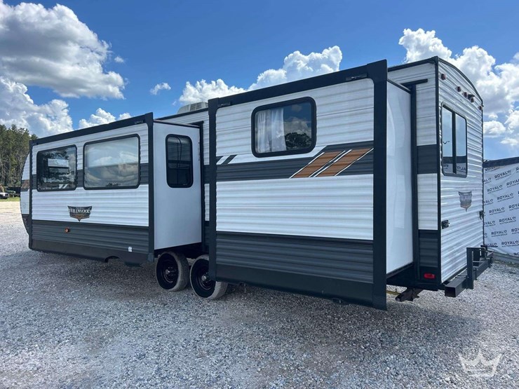 2022-forest-river-wildwood-t/a-travel-trailer-image-4
