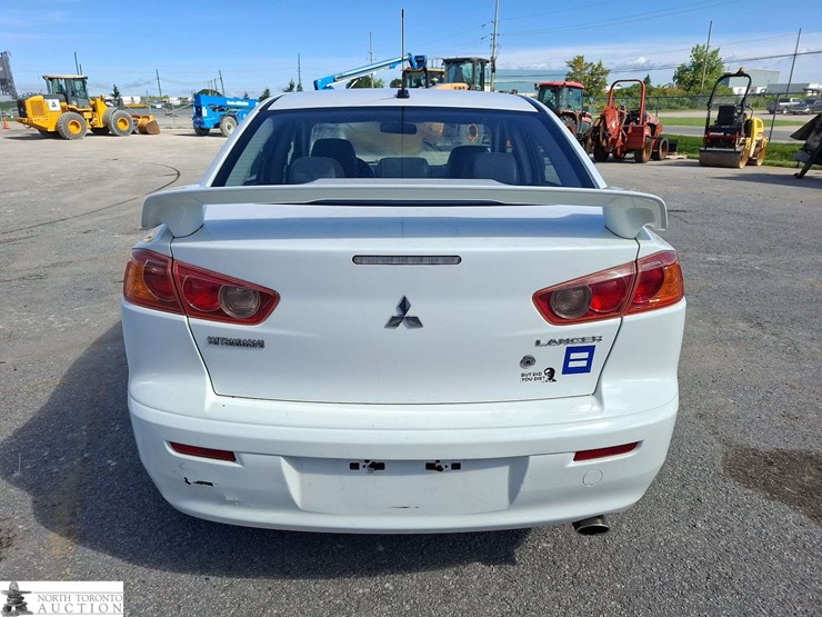 non-operable-2009-mitsubishi-lancer-gts-4dr-sedan-cvt-image-6