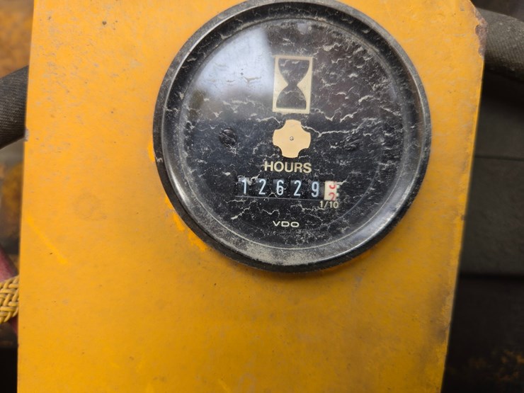 deere-772bh-image-38