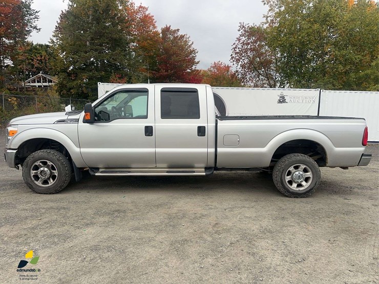2013-ford-f350-xlt-image-8