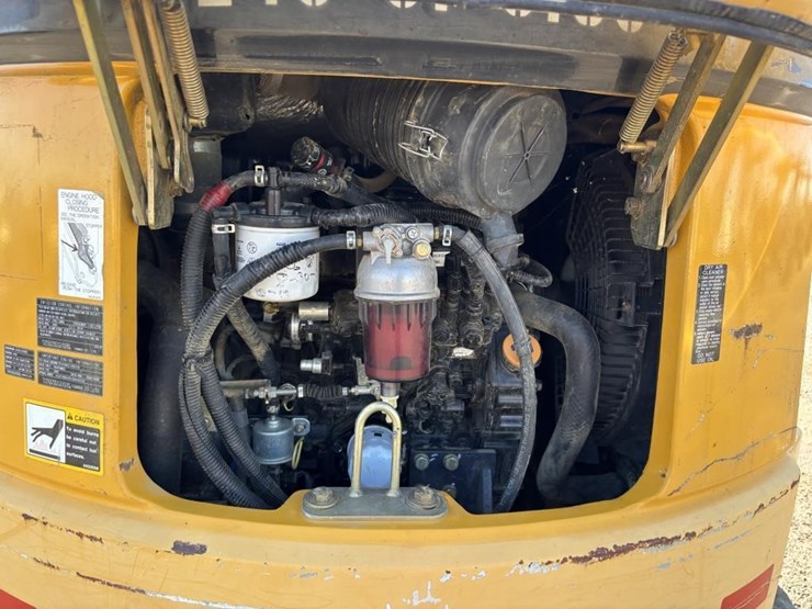 deere-27d-image-43