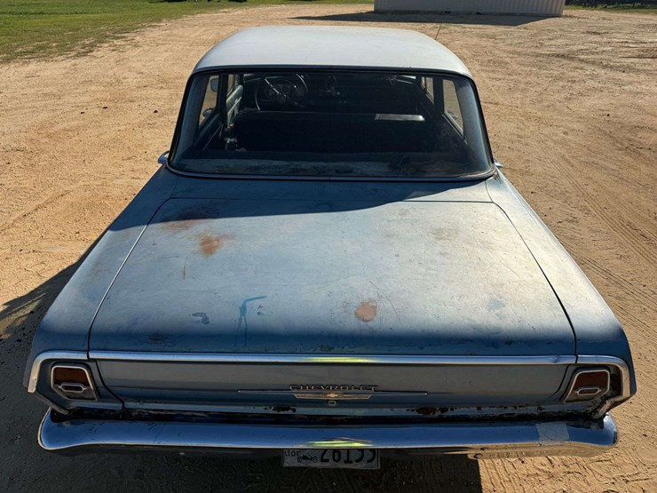 1962-chevrolet-chevy-ii-300-/-nova-400-4-door-sedan-image-6
