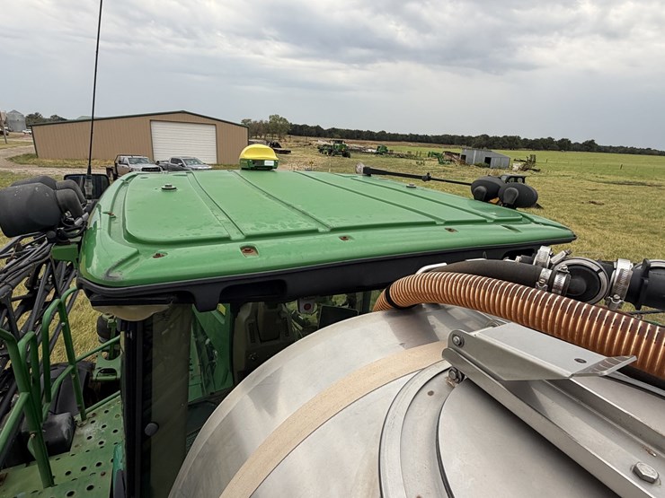 2010-john-deere-4830-image-50