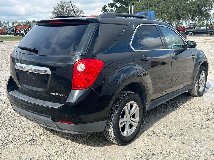 2013-chevrolet-equinox-image-3