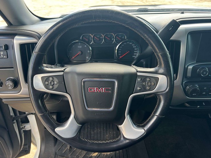 2018-gmc-sierra-1500-image-12