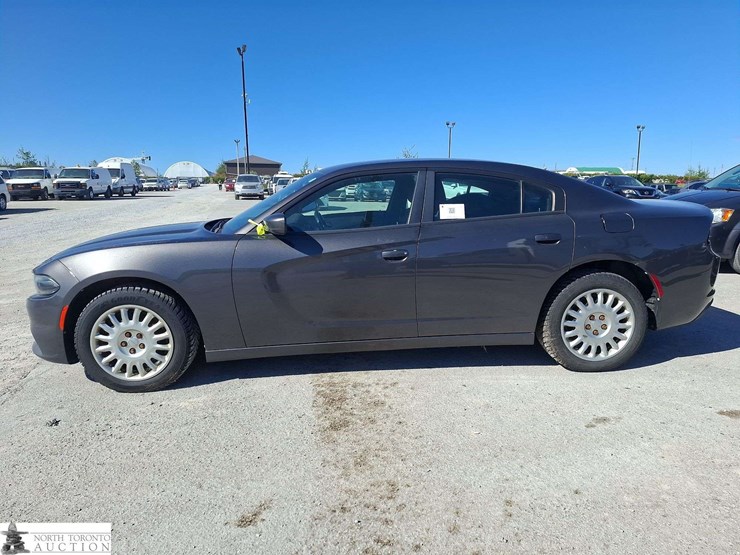 non-operable-2016-dodge-charger-image-8