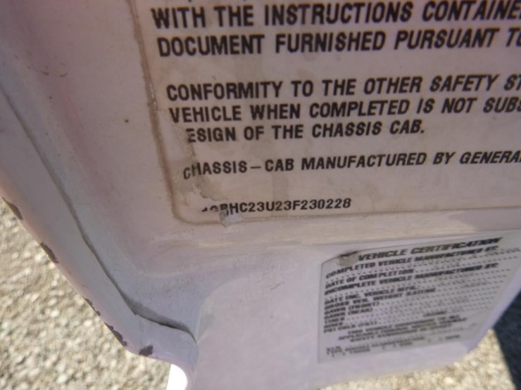2003-chevrolet-2500hd-image-18