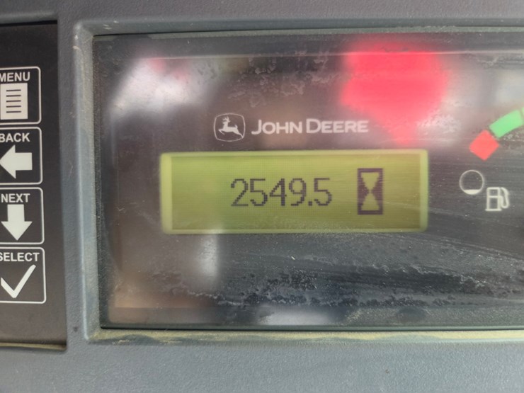 2020-deere-331g-image-45