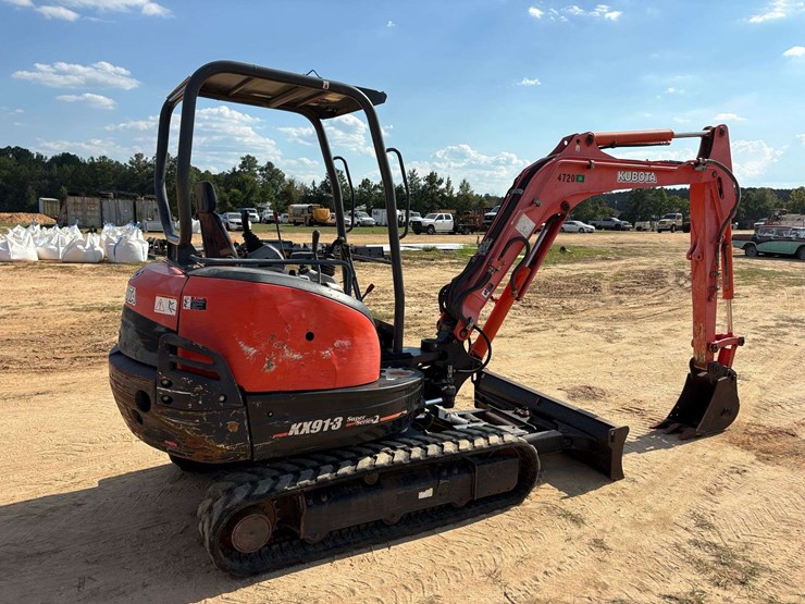 2016-kubota-kx91-3-image-3