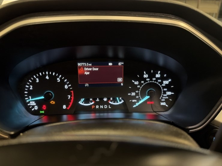 2022-ford-escape-image-18