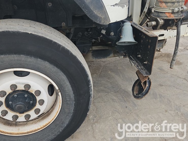 2012-vactor-2100-image-64