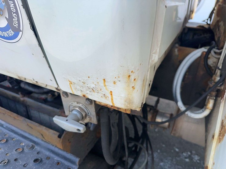 2003-international-durastar-4300-image-19