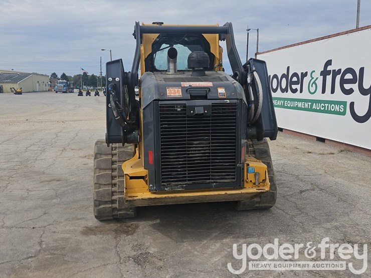 2021-deere-333g-image-18