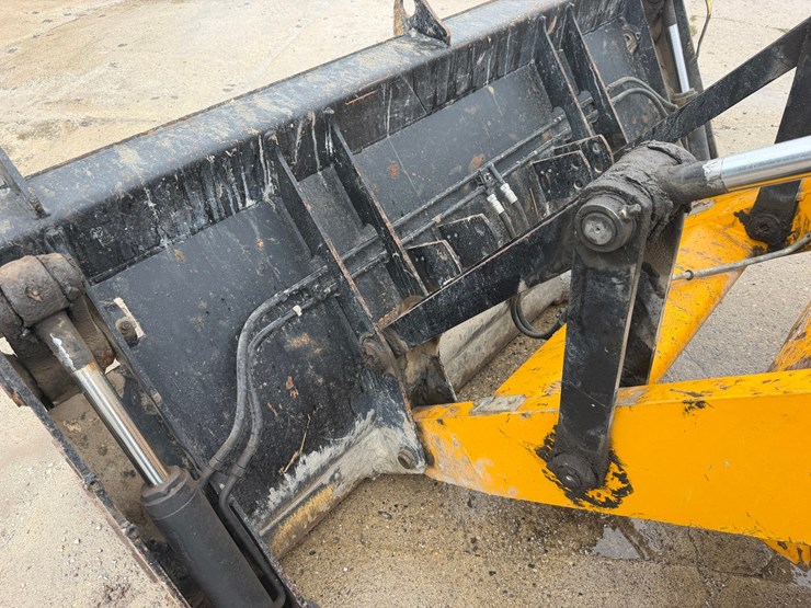 jcb-3cx-image-34