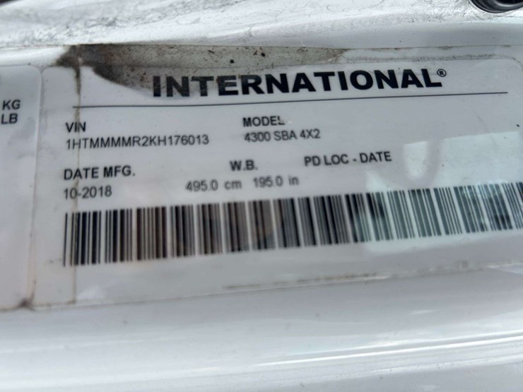 2019-international-durastar-4300-image-53