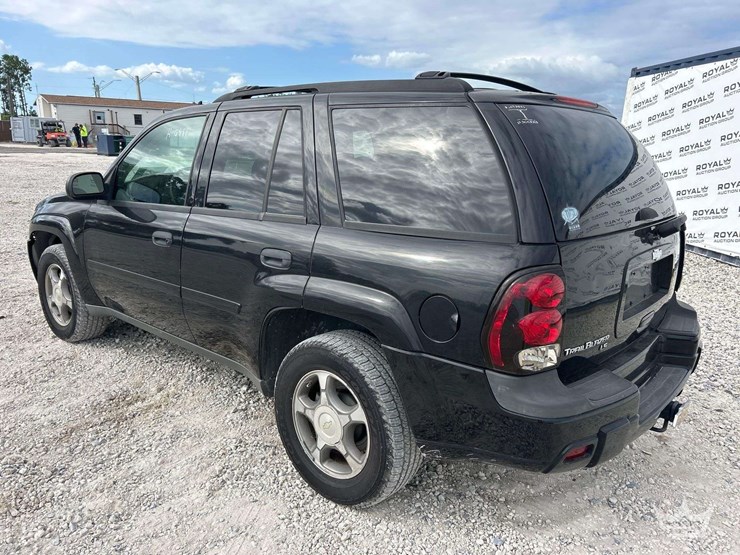 2007-chevrolet-trailblazer-image-4