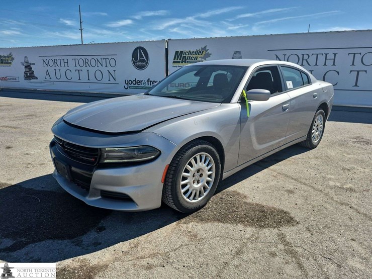 2016-dodge-charger-image-1