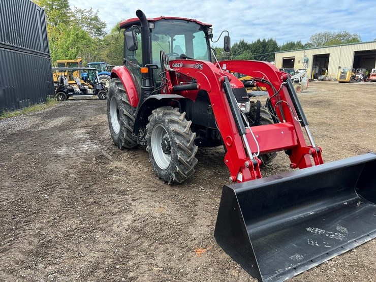 2025-case-ih-farmall-120c-image-8