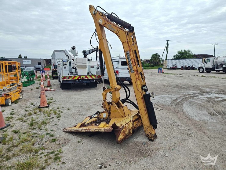 john-deere-6115m-image-12