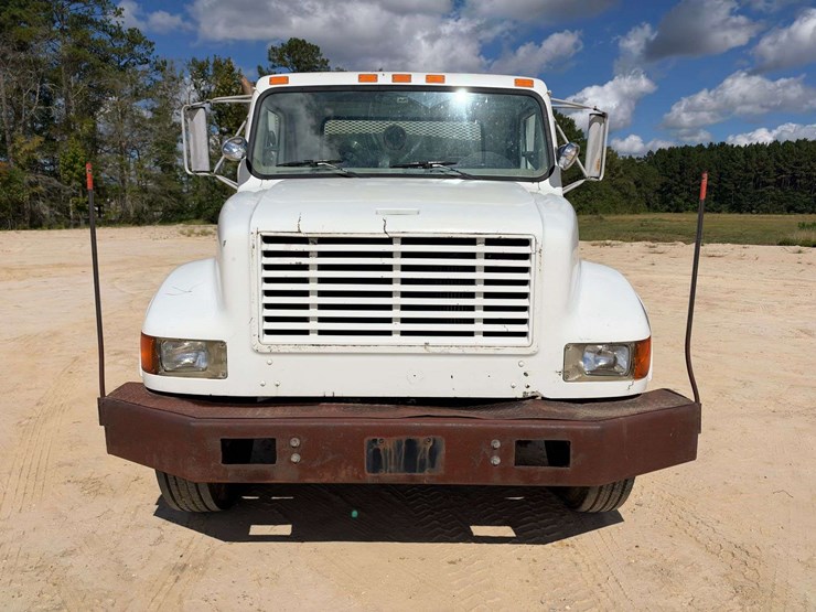 1996-international-4700-image-5