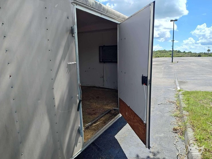 2006-haulmark-24-ft.-t/a-enclosed-cargo-trailer-image-10