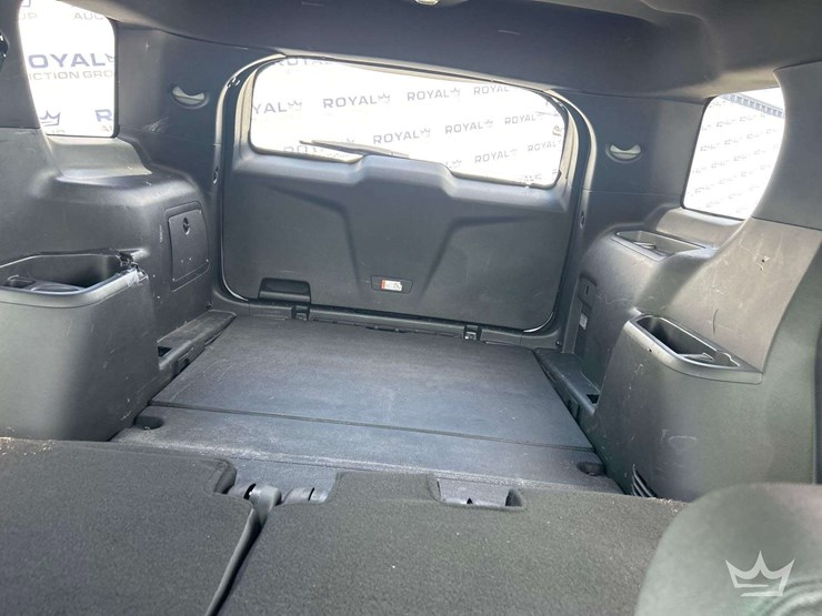 2017-ford-explorer-image-21