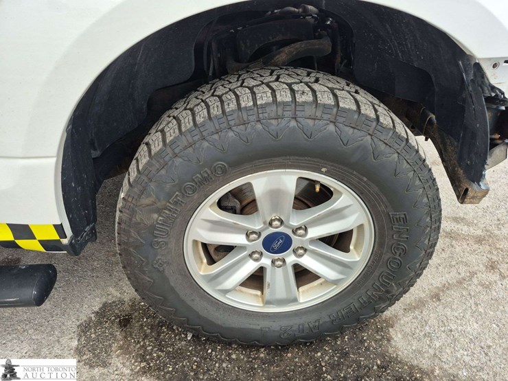 2019-ford-f150-image-27