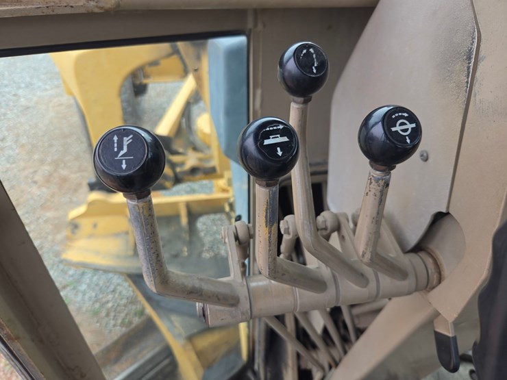 deere-772bh-image-66