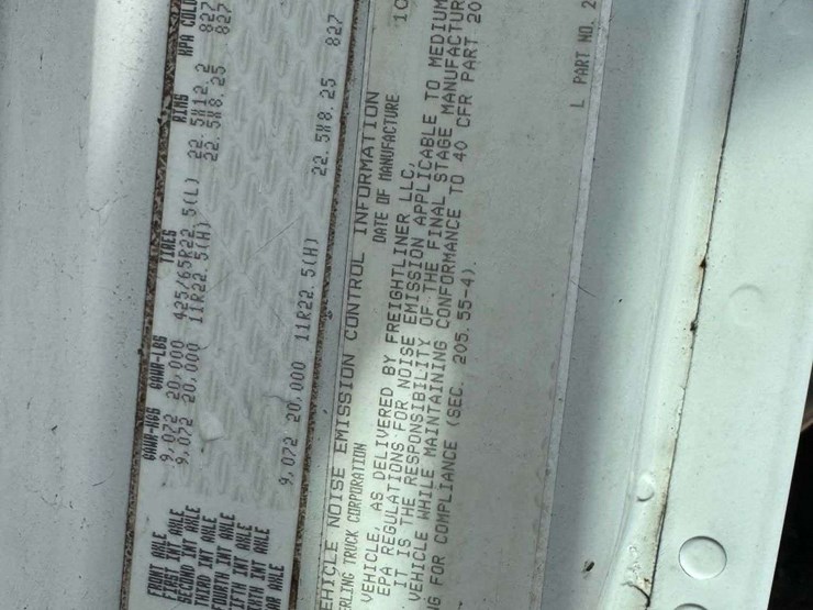 2007-sterling-lt7500-image-21
