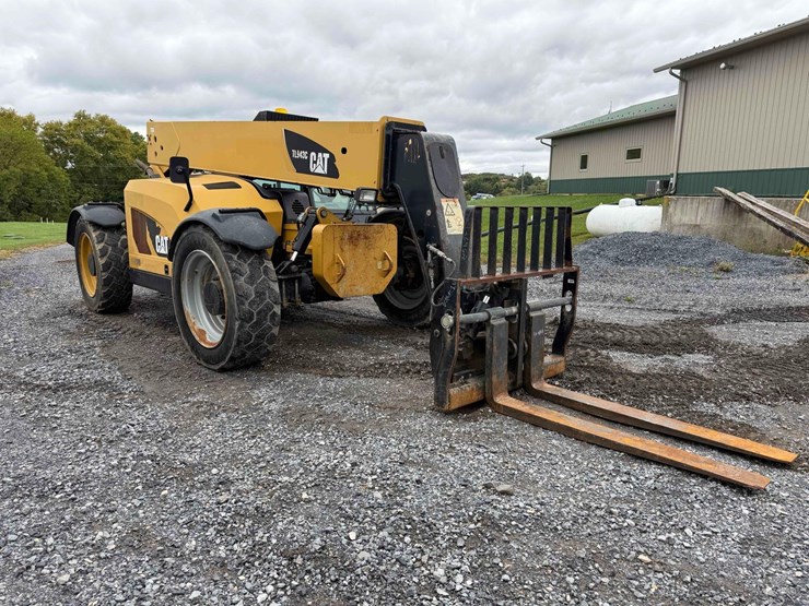 2013-caterpillar-tl943c-image-7
