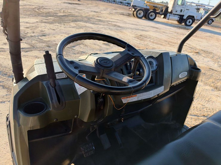 2012-polaris-ranger-crew-image-10
