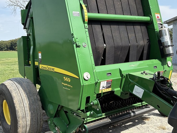 2016-john-deere-569-image-4