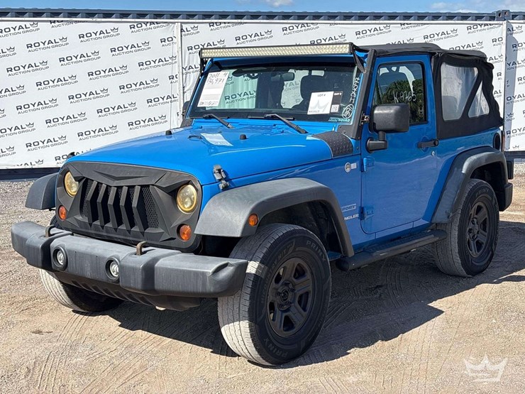 2011-jeep-wrangler-image-1