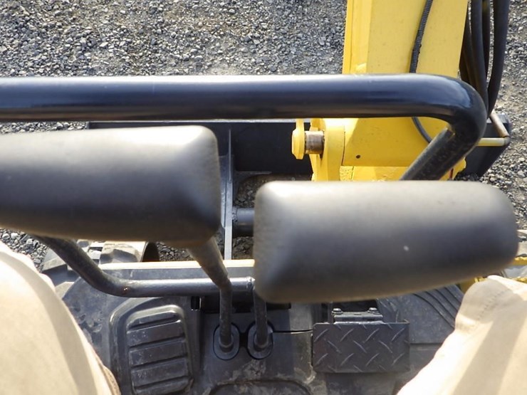 komatsu-pc35mr-1-image-34
