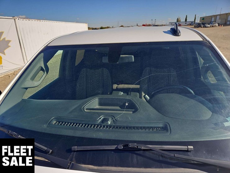2020-chevrolet-silverado-1500-image-31