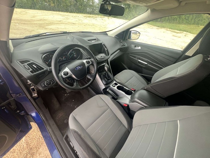 2014-ford-escape-image-11
