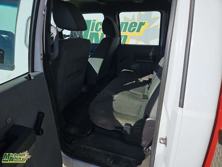 2015-ford-f550-image-10