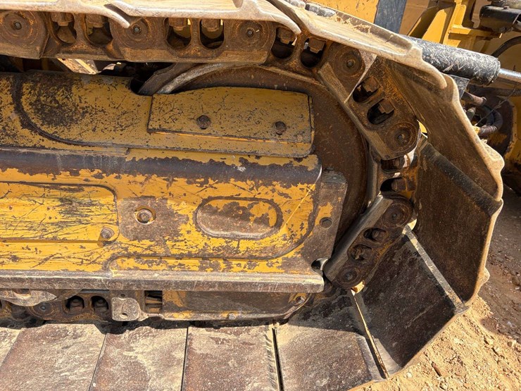 caterpillar-d5k2-image-21